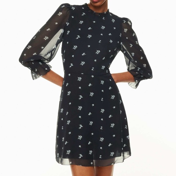 Aritzia Dresses & Skirts - Aritzia Wilfred Swept Dress